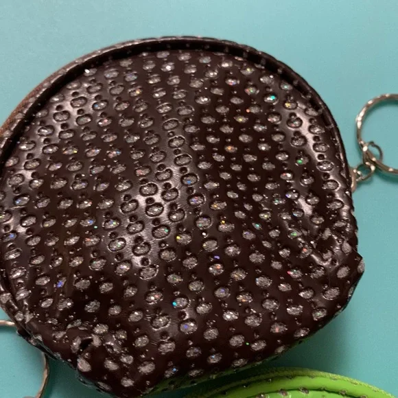 KEYCHAIN Change Purse - Picture 2 of 4